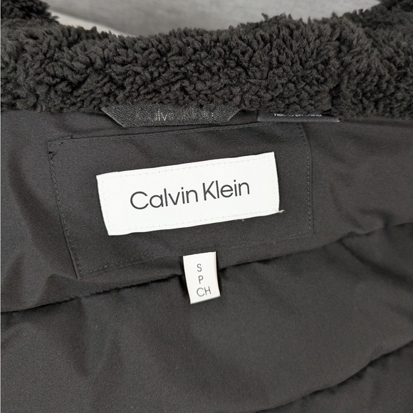 Calvin Klein Chevron Stretch Jacket w/ Sherpa Lined Hood - Picture 12 of 15